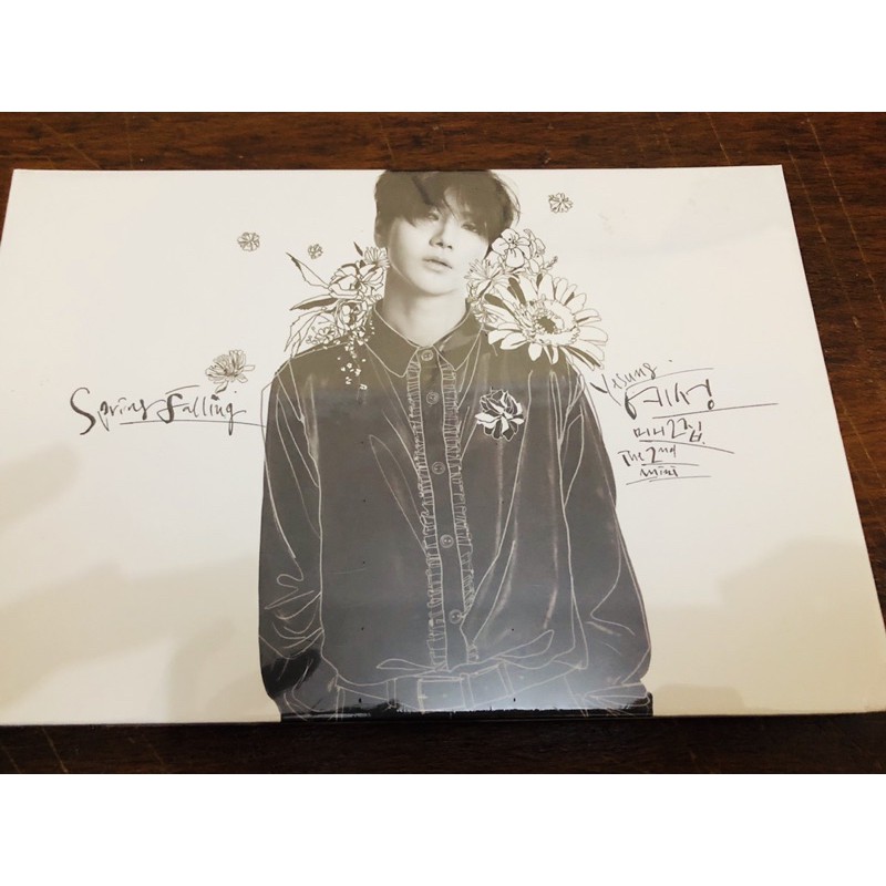 Album Yesung Spring Falling Sealed