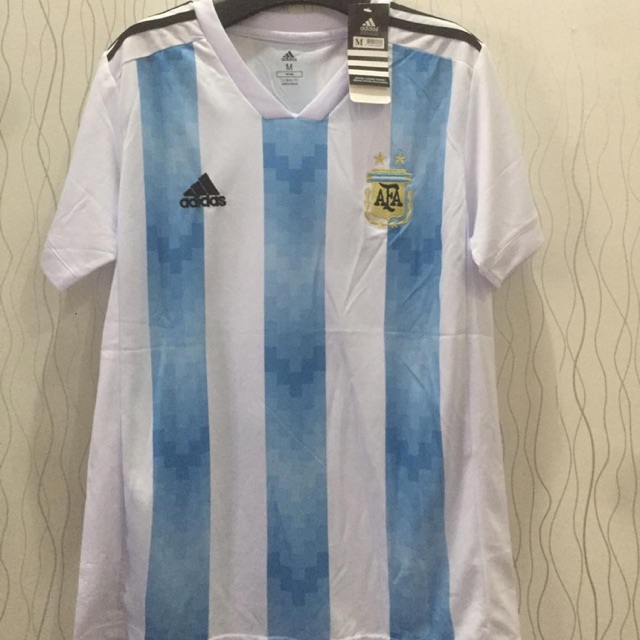 Baju jersey bola Adidas