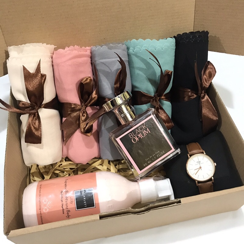 

[HIJAB] HAMPERS HIJAB / KADO CEWEK MUSLIMAH / KADO PACAR / GRADUATION / HAMPERS RAMADHAN / KADO DOI / HIJAB / VALENTINE / WISUDA SEMPRO