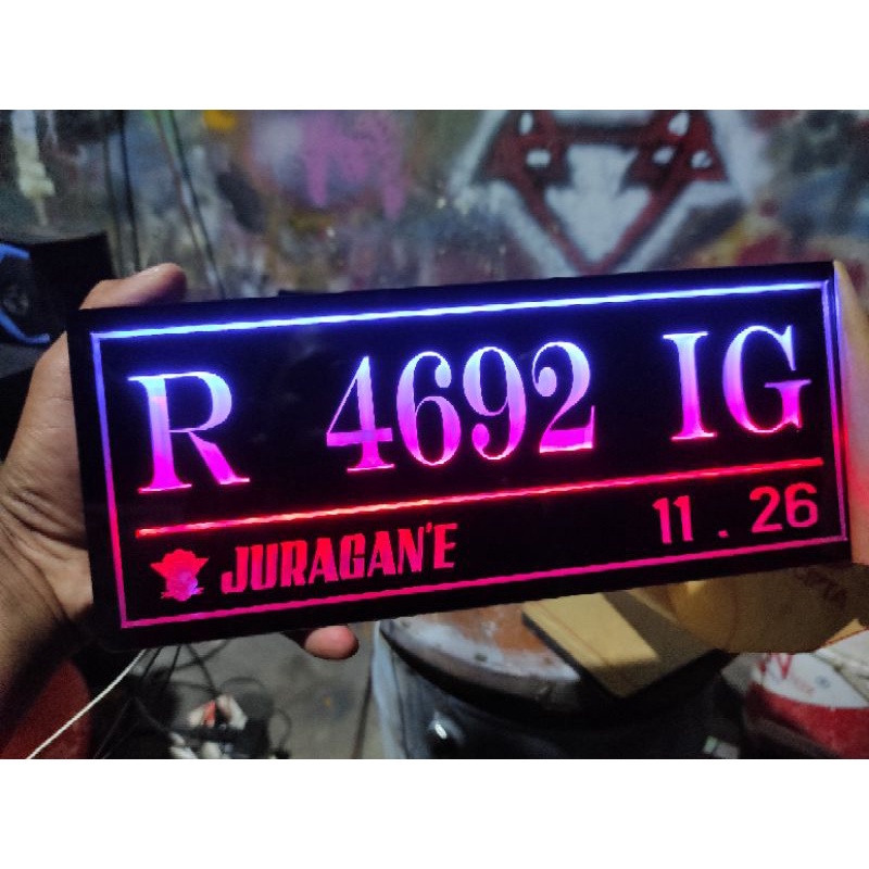 plat nomor led akrilik ( satu )