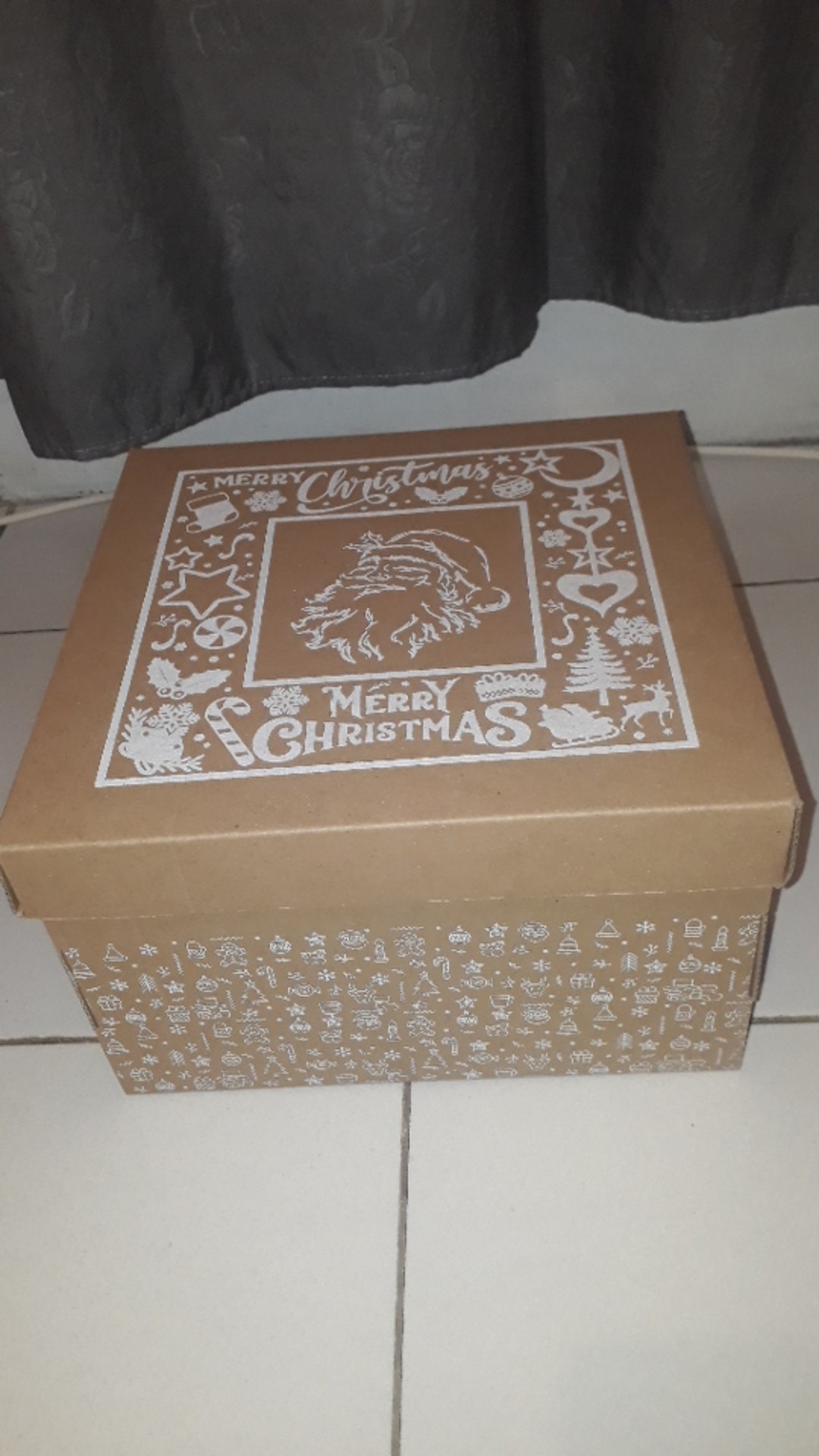 Christmas Edition Box Atas Bawah Silver With Glittery Siap Pesan! Readystock Cocok Buat Hampers!