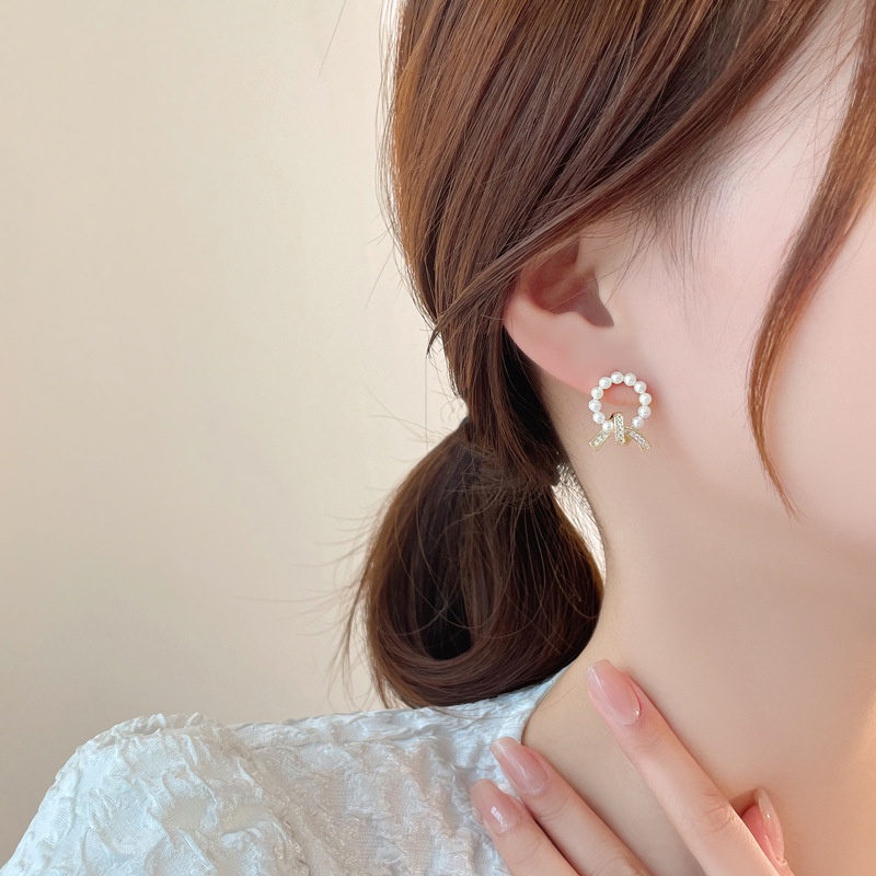 Anting Stud Hias Mutiara Warna Emas Untuk Wanita