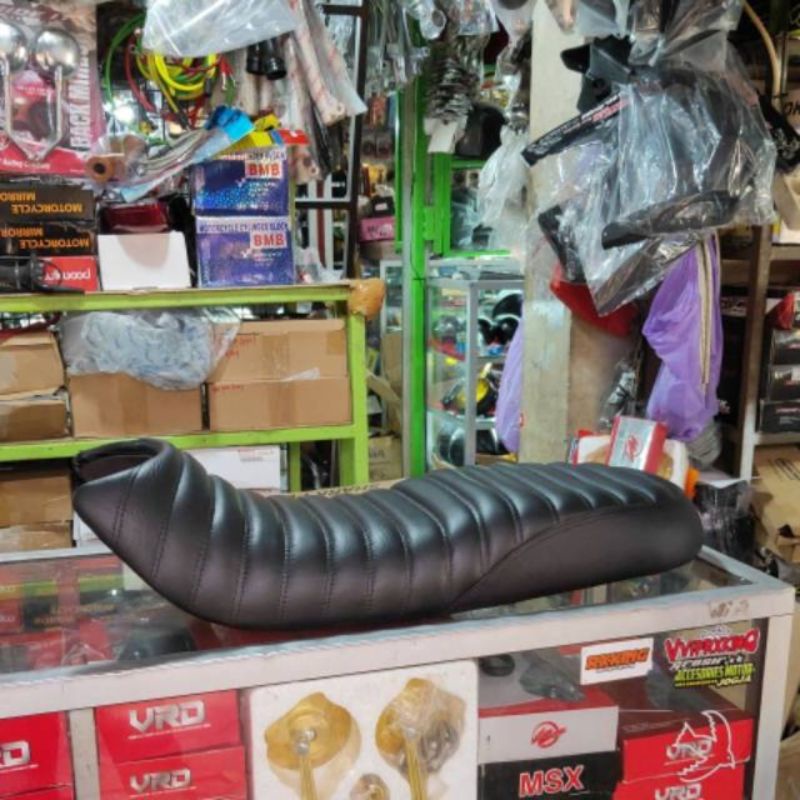 Jok custom pnp megapro lama/ megapro new tanpa ganti tangki