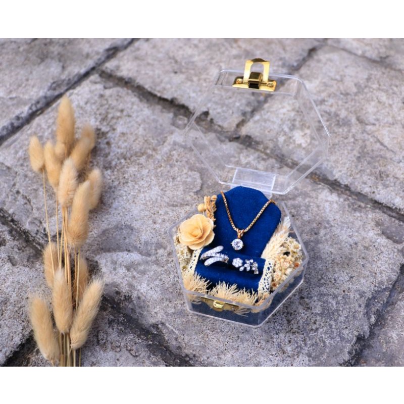 kotak cincin akrilik kotak cincin kain suede