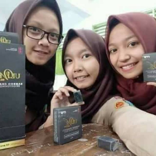 Si hitam buat komedo , jerawat , panu dan lainnya Sabun bamboo MSI