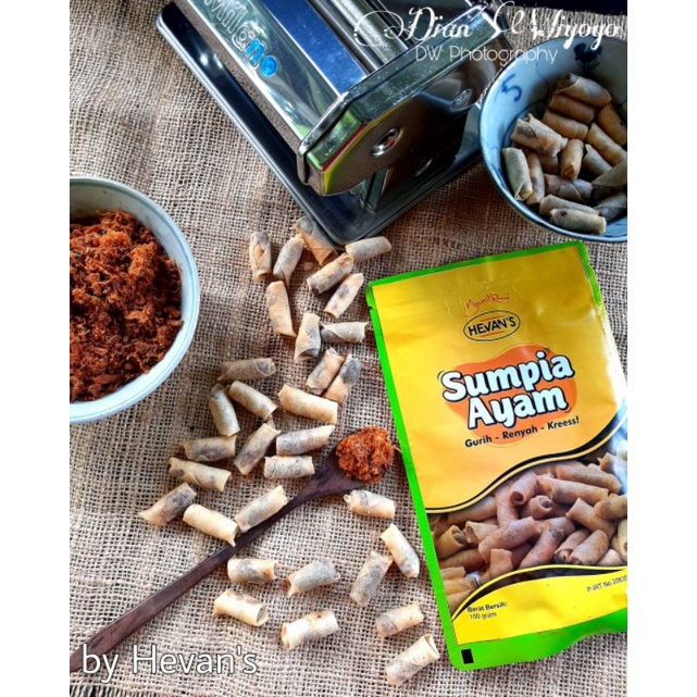 

Makanan ringan Sumpia Ayam