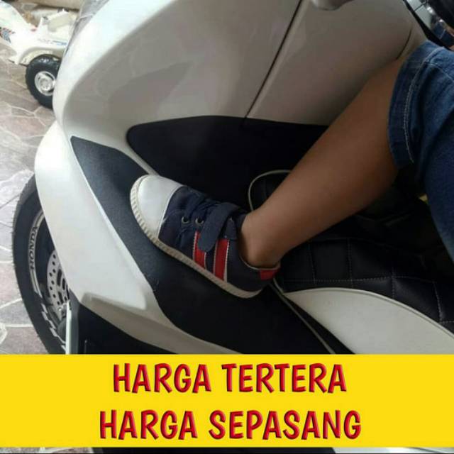 Pelindung body PCX 150 Lokal / pelindung sayap pcx160 (alas kaki anak anak)