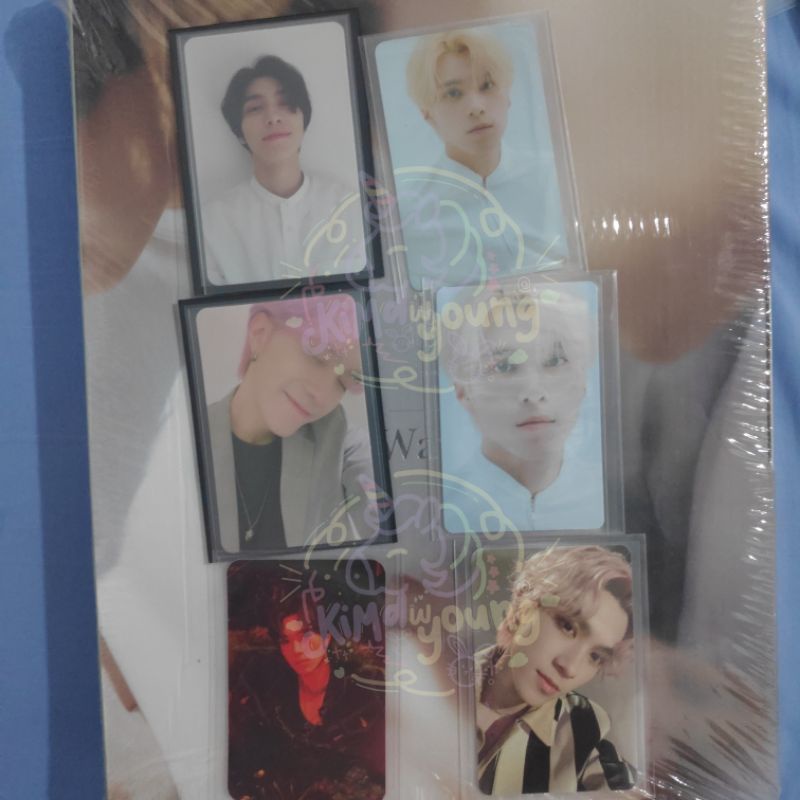 WayV photobook holiday hendery