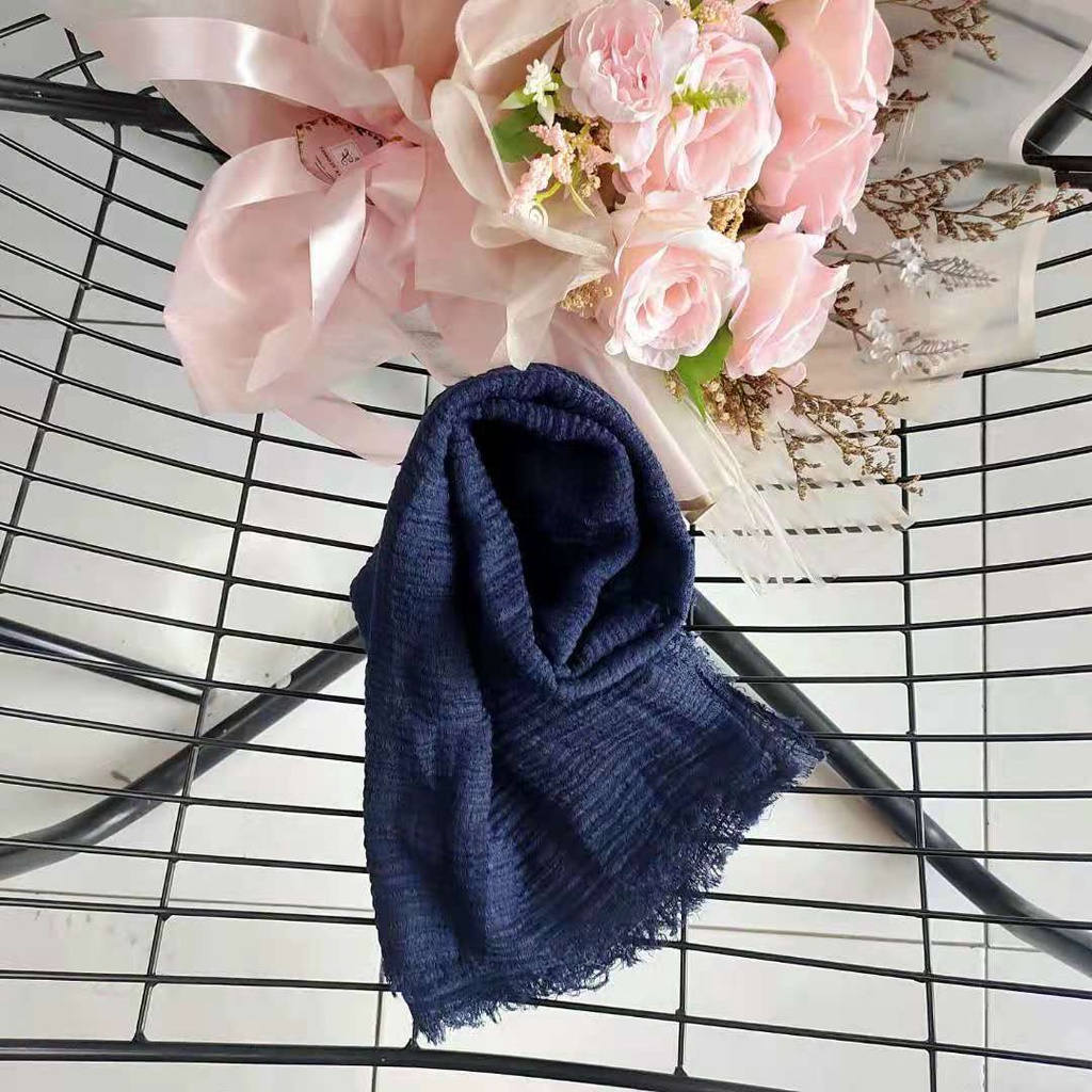 RAJUT TEBAL Pashmina Crinkle Jumbo Premium Tebal Rawis Shawl FULL Jilbab Hijab Kusut Lavanya Mei Chen-Navy