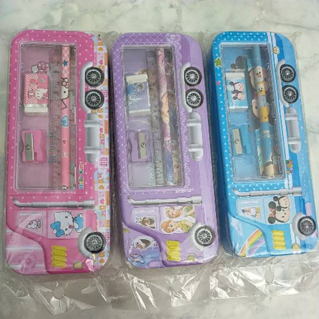 

Tempat pensil set karakter