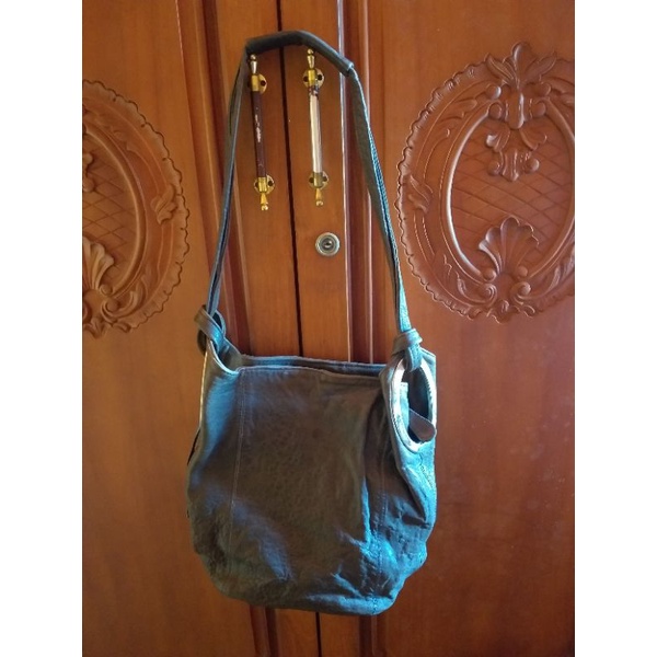 Preloved Tas Kulit / Tas Tak Bali / Tas Kulit Wanita / Tas Kulit Handmade / Tas Bali / Tas Wanita