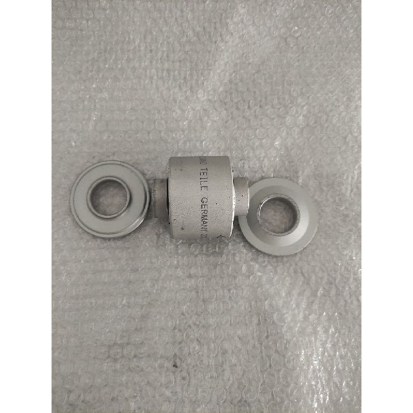 Bushing arm besi mercy mercedes benz W220
