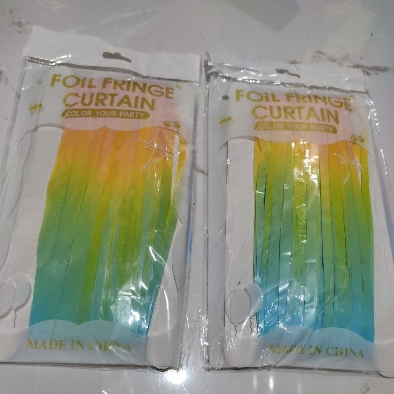 Foil Tirai Pelangi (rainbow)