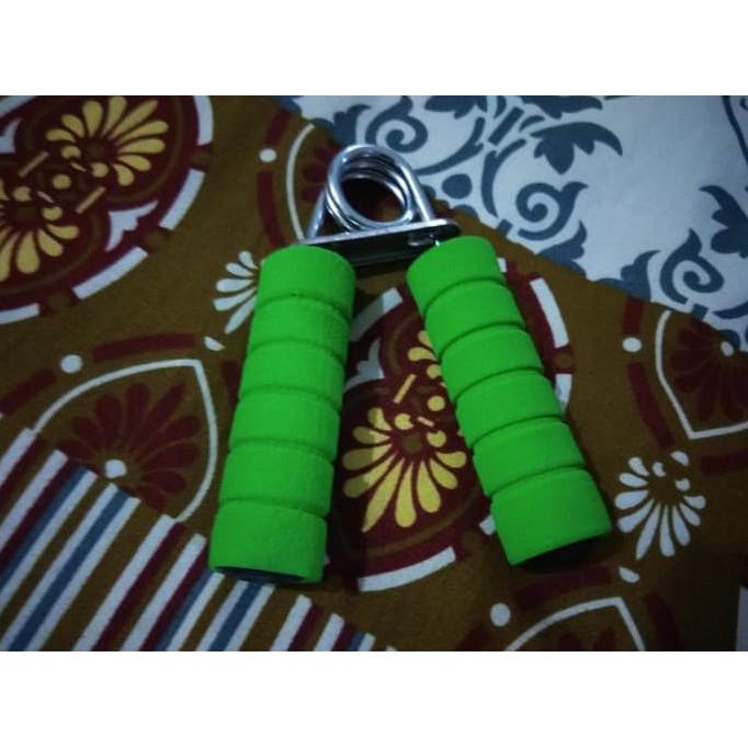 ALAT OLAHRAGA TANGAN