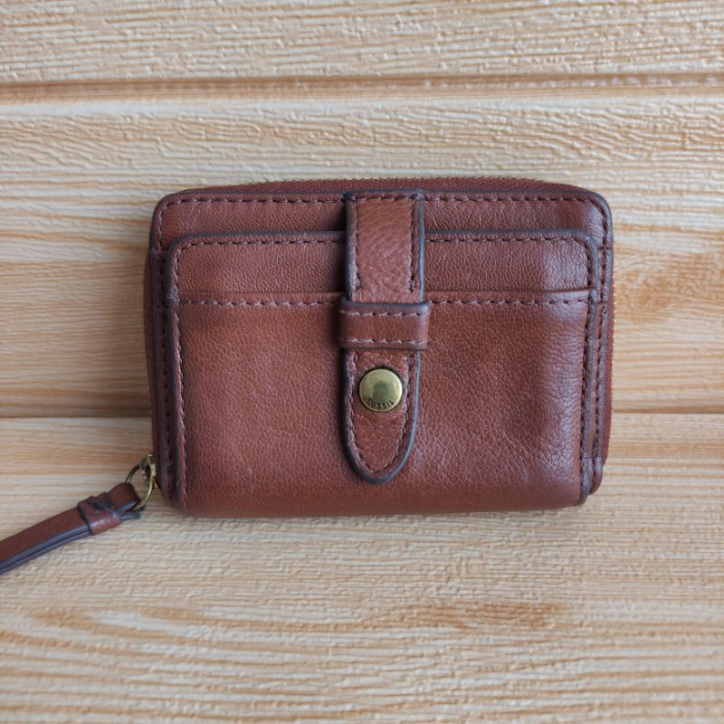 fossil wallet card