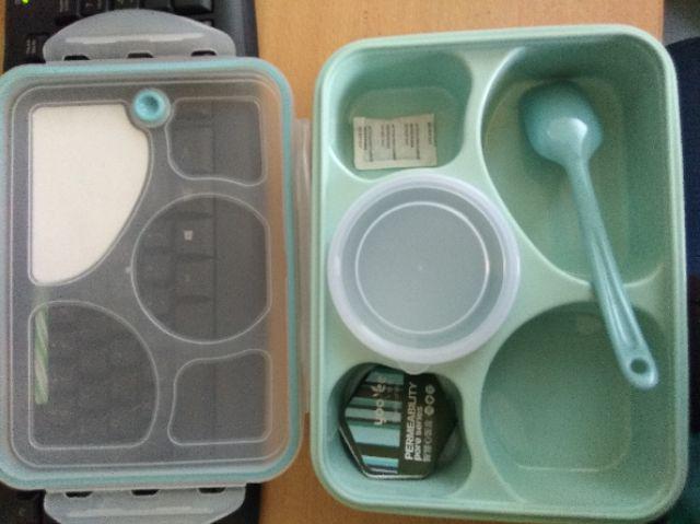 Lunch Box Yooyee 5sekat [ Tempat Makan Yooyee ]