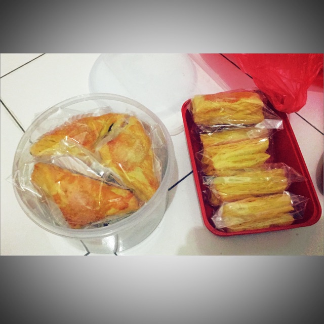 

Pastry Nanas dan Pisang