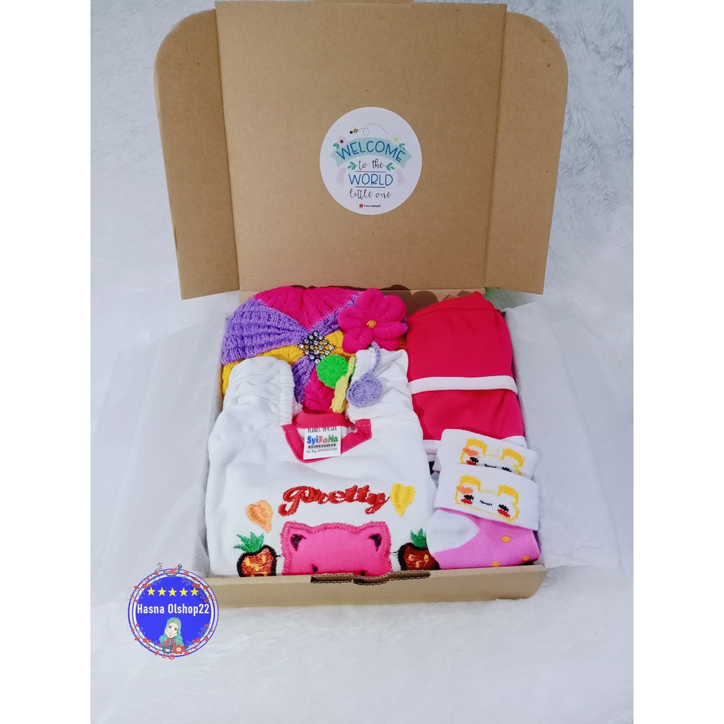 Hampers Baby Hadiah Kado Lahiran Bayi Baby Gift Set Bayi Perempuan