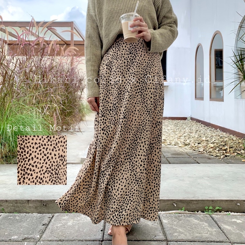 FLORAL SKIRT ADA SAKU / ROK MOTIF BUNGA/ ROK A LINE KOREAN STYLE / Long Skirt / vintage skirt-Coksu leopard Furing