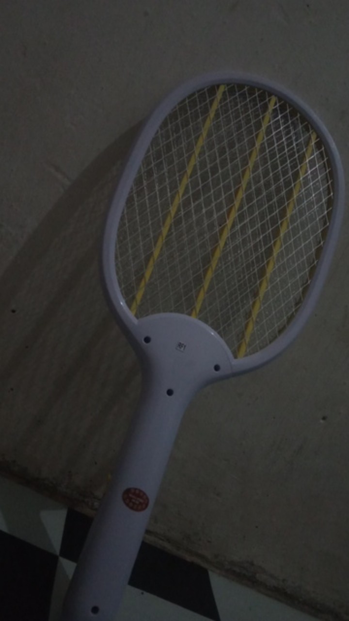 Raket Nyamuk Cas Mitsui Aries Mrl 72 Jaring Oval