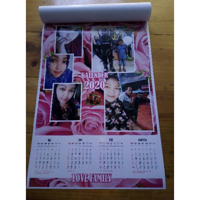 

KALENDER 2025 CUSTOM ISI 3 LMBR