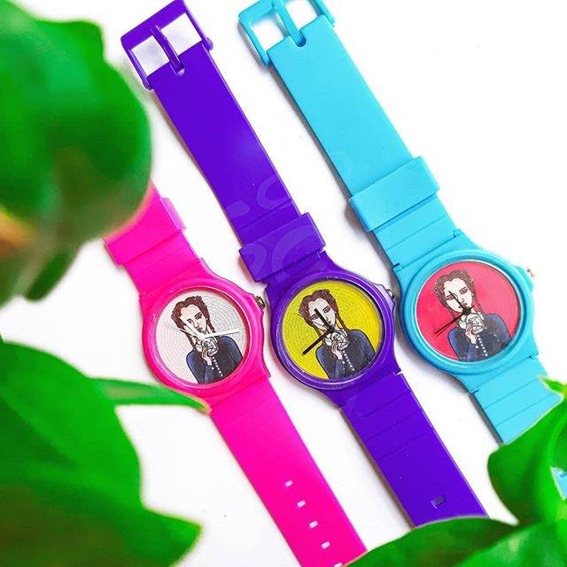 Desoyjoy Jam Tangan Wednesday Addams Toy Watch