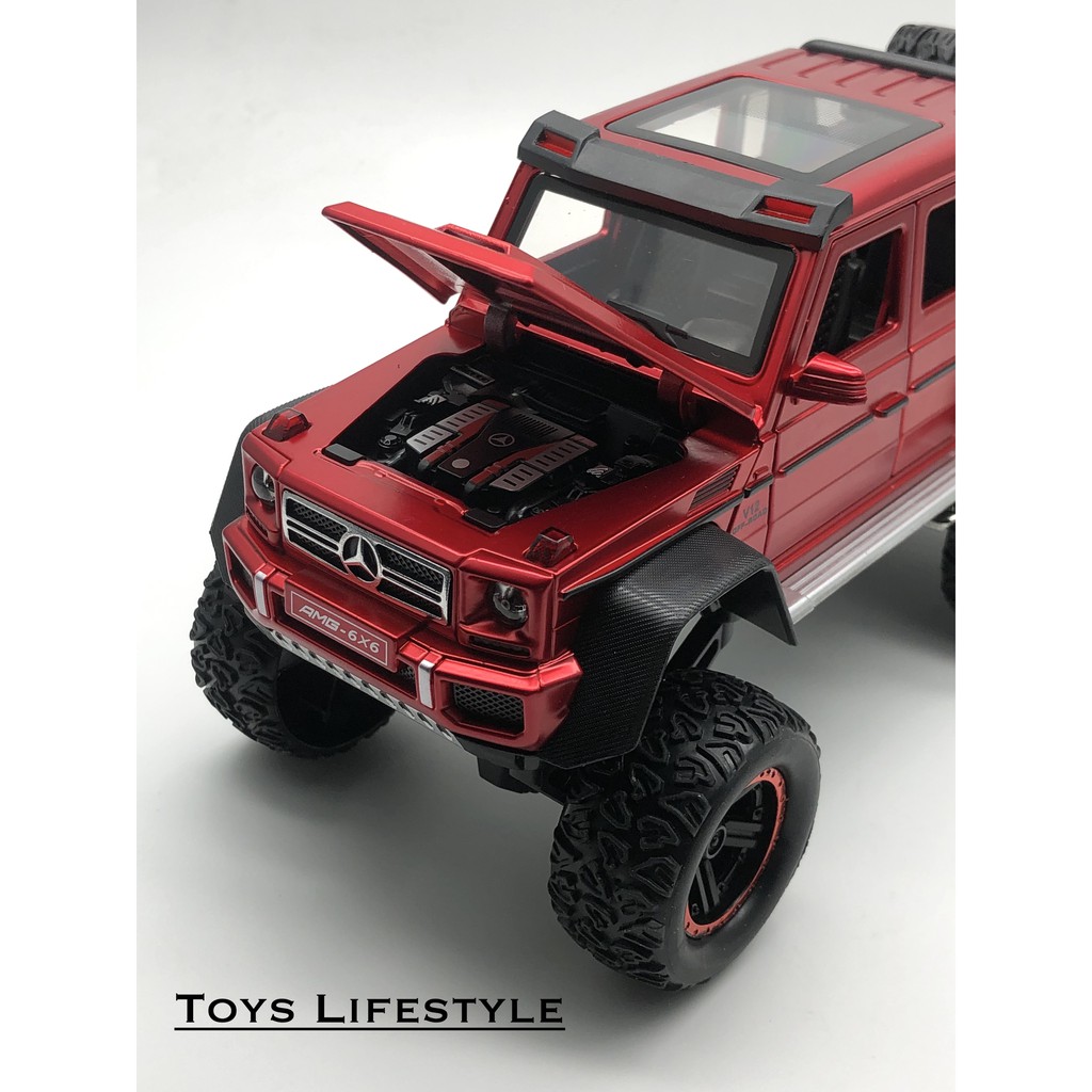 Mainan Mobil Diecast Mercedes Benz G63 AMG 1:22 (Merah)