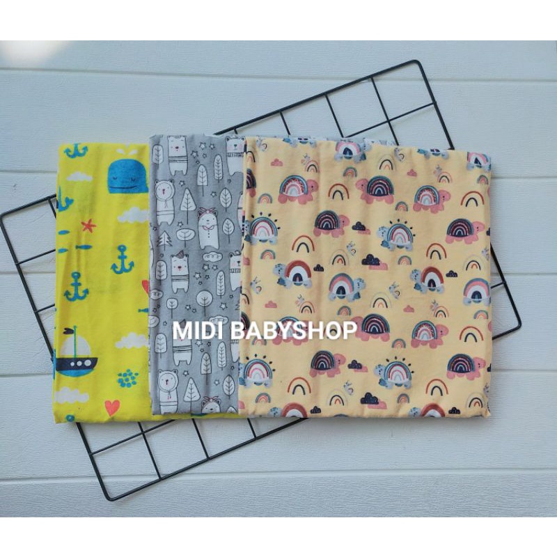 1 Pcs Bedong bayi flanel jumbo vinata nia SNI