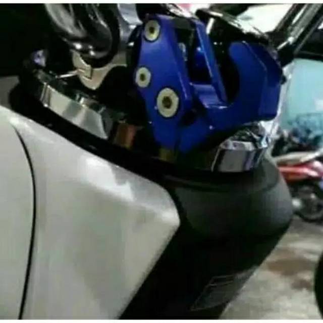 Gantungan Barang Motor Jepit Di stang Universal Pcx,Adv,Vixion,Cb150r,Versa,Byson