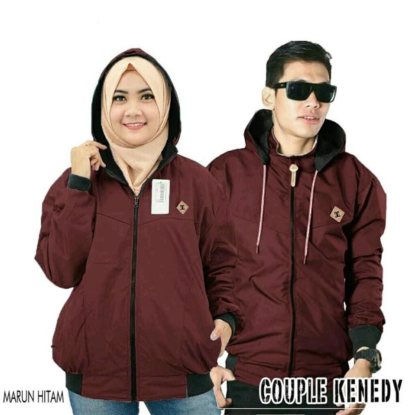 SATU PAKET ISI 2 / Jaket Couple ! Jaket Bolak Balik Pria Dan Wanita Jaket BB DC / Jaket Parasut