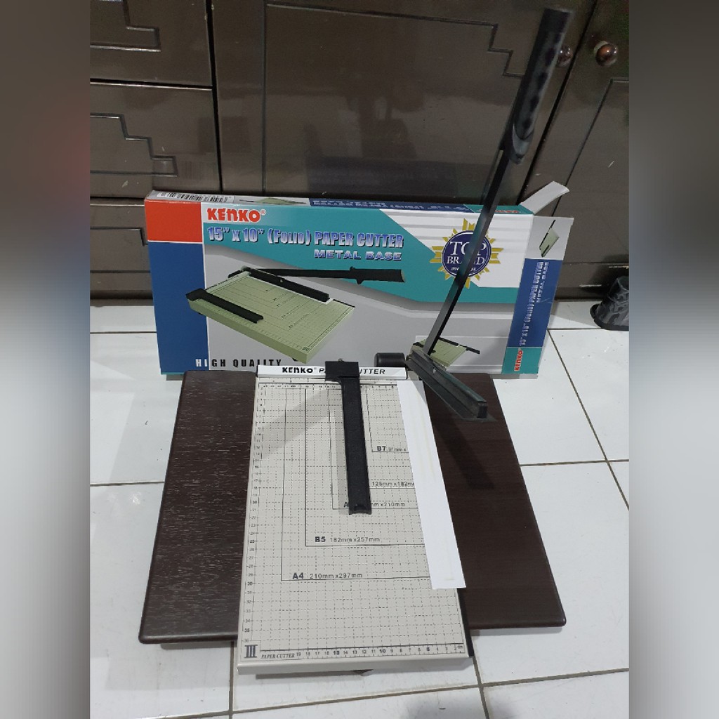 pemotong kertas paper cutter F4 FOLIO KENKO LETTER 25X38 cm