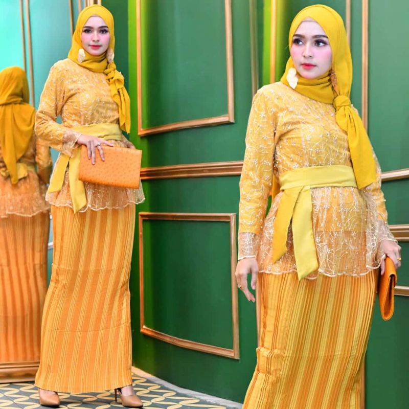 SET BLOUSE MUTIARA//STELAN ROK TULLE//KEBAYA MODERN//KEBAYA PESTA//KEBAYA//SET TUNIK PESTA//BY PELAMINAN