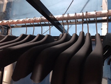 Hanger 161 Hitam Harga Per Bh