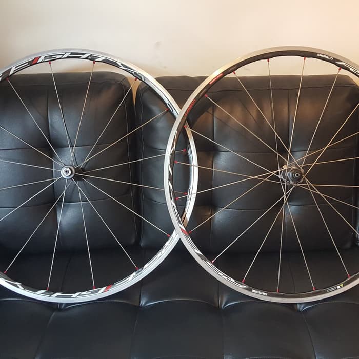 shimano wheelset road bike