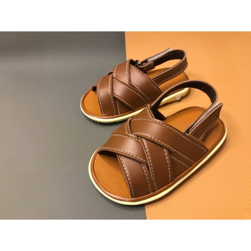 sepatu sandal anak laki laki perempuan usia1 2 3 tahun/sandal anak bunyi cit cit terbaru sandal anak terlaris