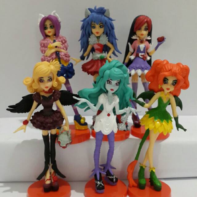 Figure Monster High set isi 6