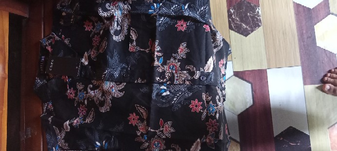 [gridline - Ls040 Black & Navy] Kemeja Batik Slimfit Pria Katun Lengan Panjang