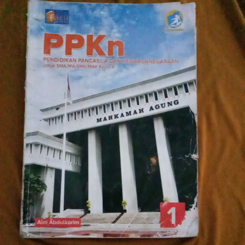 buku PPKn Kelas X