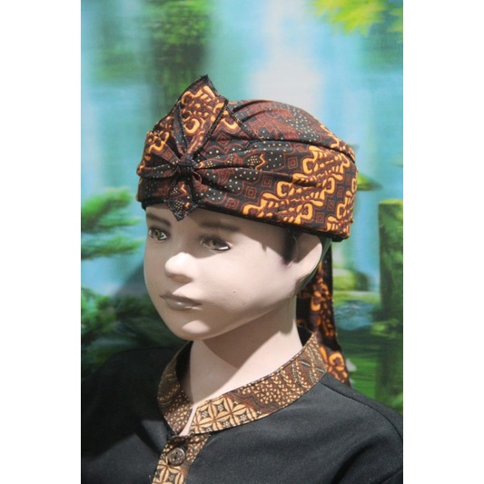 blangkon iket kepala sunda jawa tradisional batik anak dewasa atas tutup (coklat)
