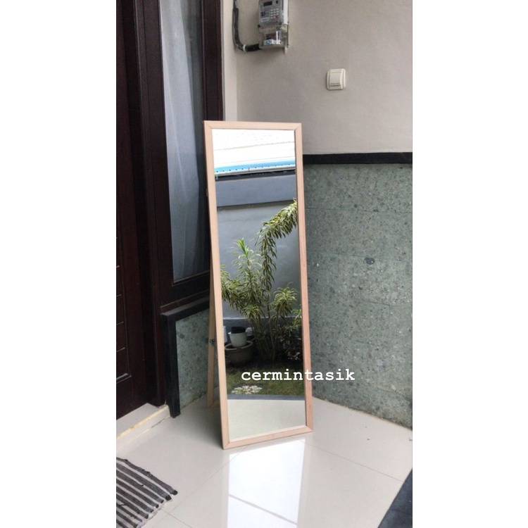 CERMIN STANDING KAYU MINIMALIS / BERDIRI