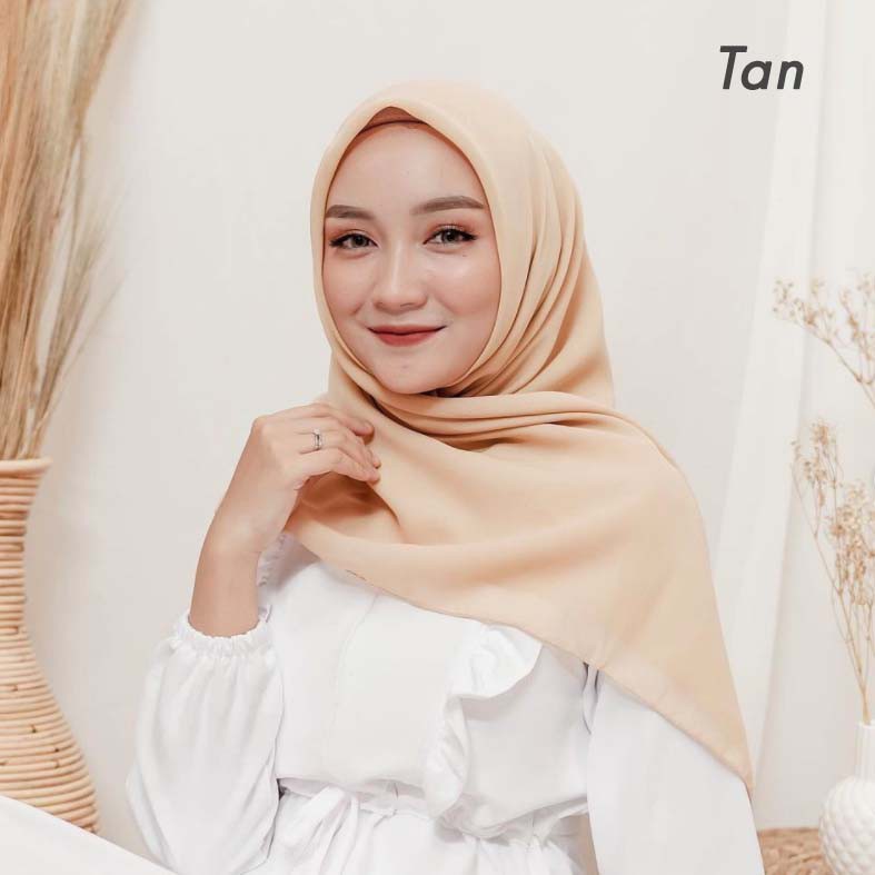 Bella Square Jilbab | Hijab Segiempat | Warna Part 2-Tan