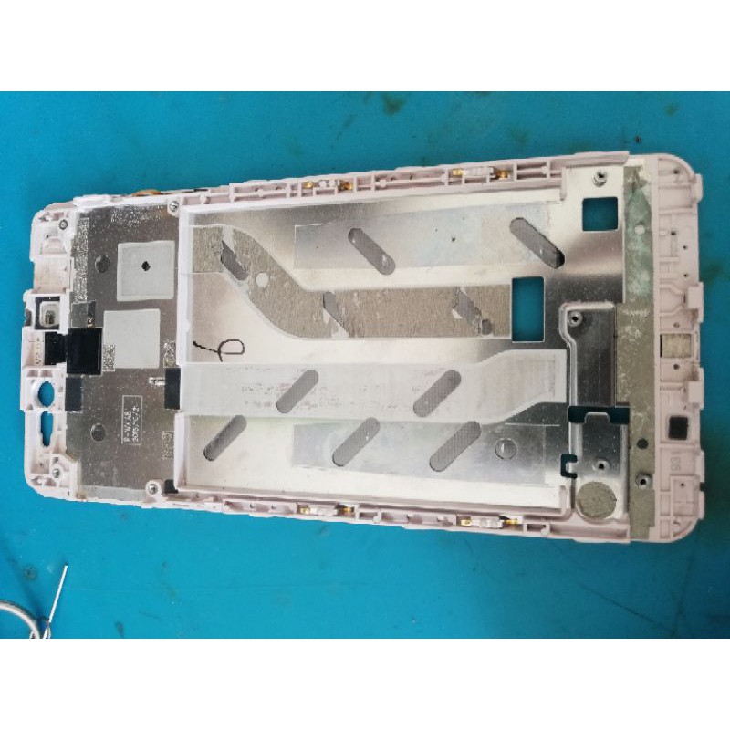 Frame dudukan lcd coolpad max a8 ori