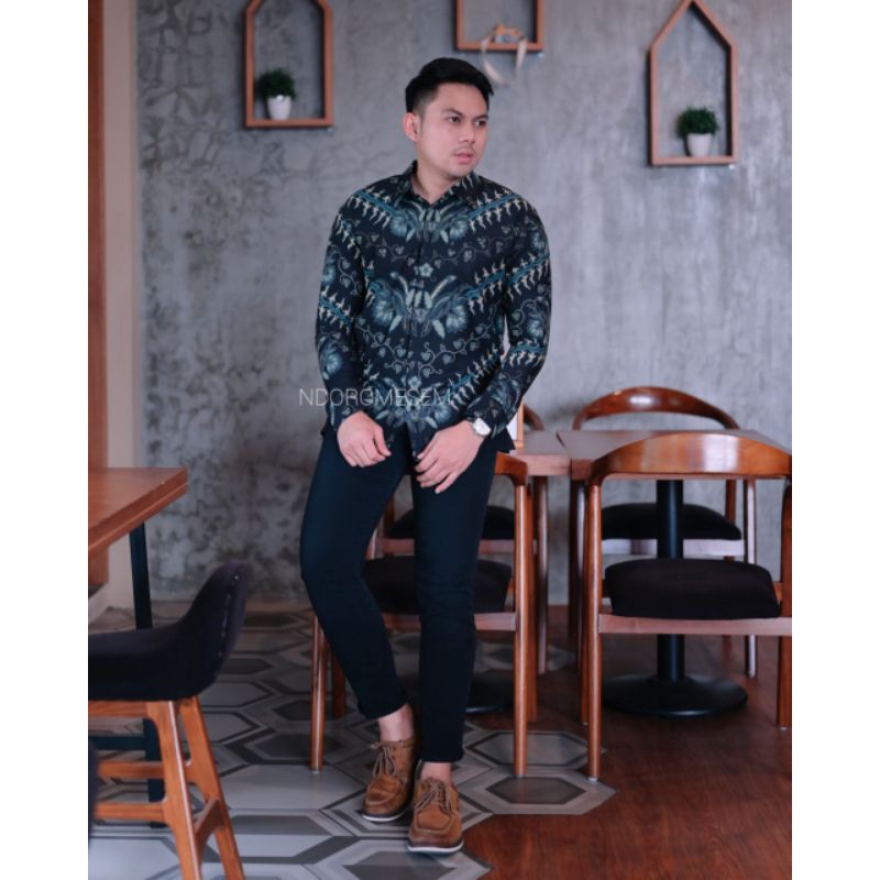 BATIK LENGAN PANJANG EXCLUSIVE HITAM  BATIK PREMIUM WARNA HITAM ASWOMULYO KATUN HALUS BATURADEN