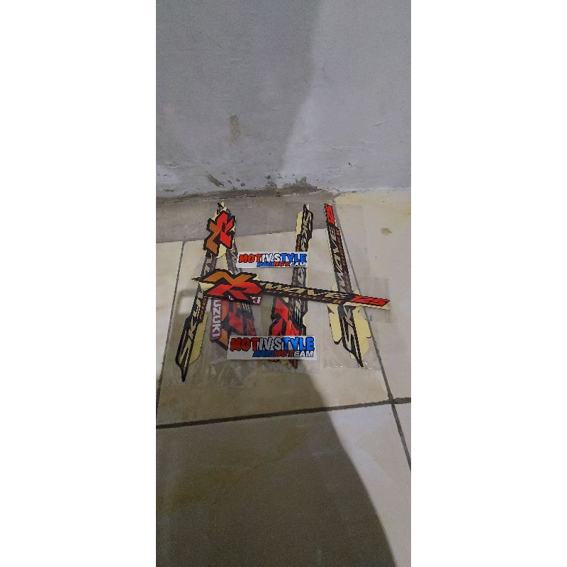 striping suzuki skywave nr mocca