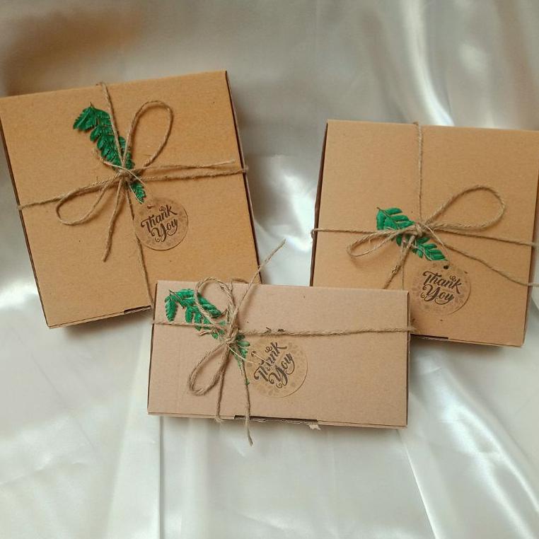 

Promo Terupdate |83d<> Kotak Kado / Gift Box / Packaging Hadiah / Hampers Box / Box Saja