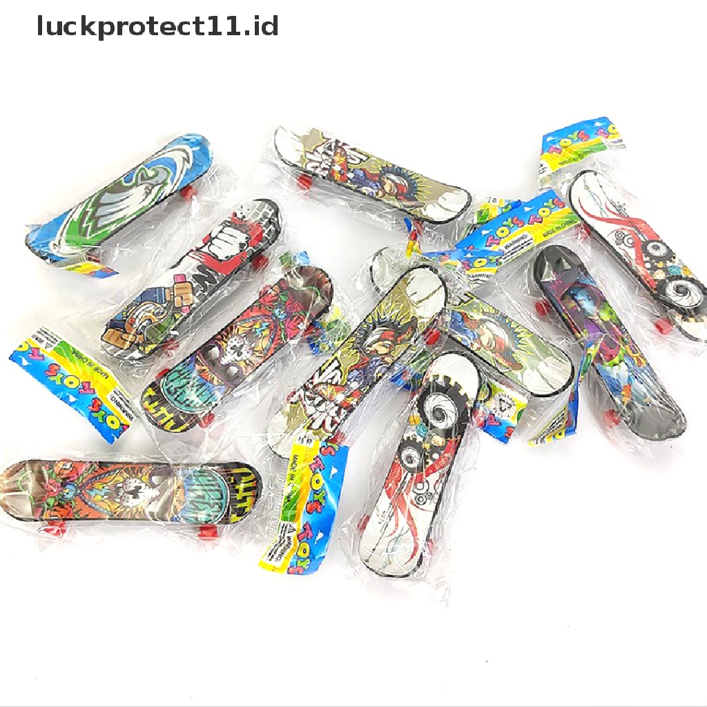 (Luckprotect11) Kacamata Pelindung Untuk Pria / WanitaId 1pc Mainan Skateboard Jari Mini Bahan Plastik