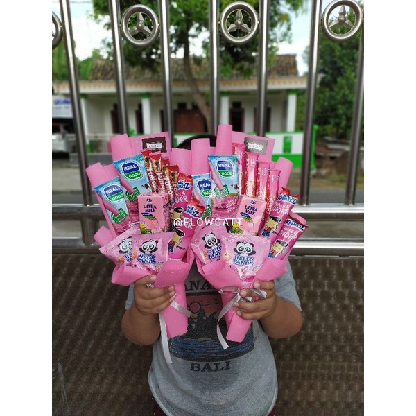 

FLOWCATT Bucket Snack Susu | Buket Snack | Buket Snack Wisuda | Bouquet Snack | Buket Jajan | Bucket Snack