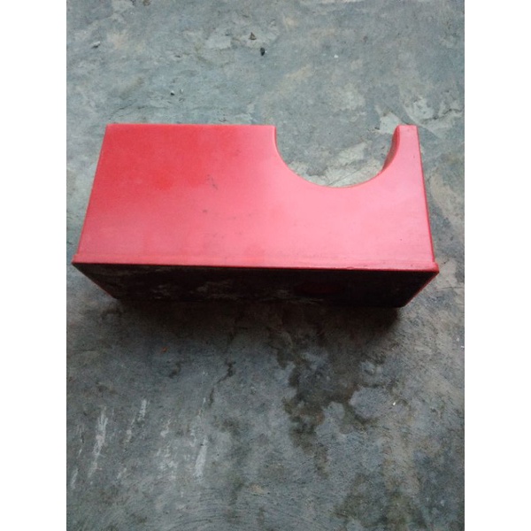 

cutter lak bann ukuran ranggung 4 cm bekas
