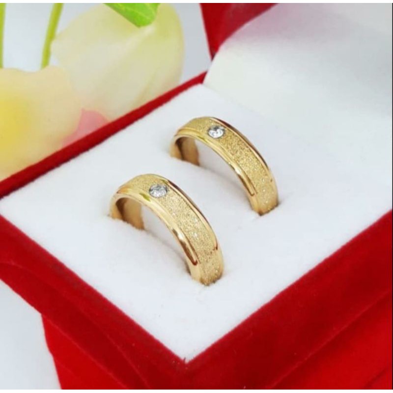 Cincin Titanium Ukir Pasir Permata N06042106