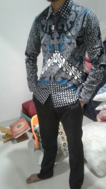 Batik Pria Lengan Panjang Slimfit Modern Batik Slimfit Pria